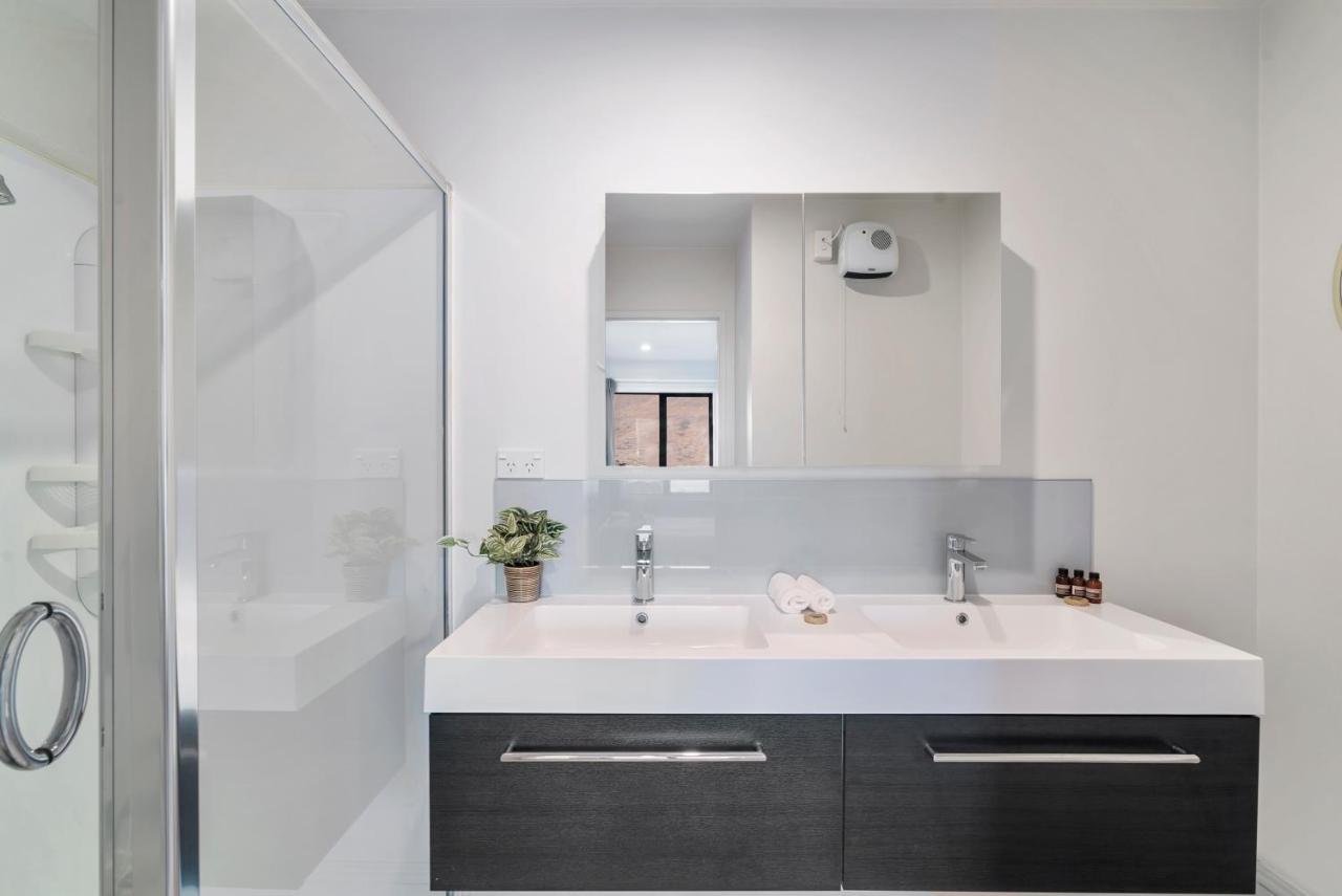 Alpine Loft With Jaw-Dropping View! Apartment Queenstown Bagian luar foto