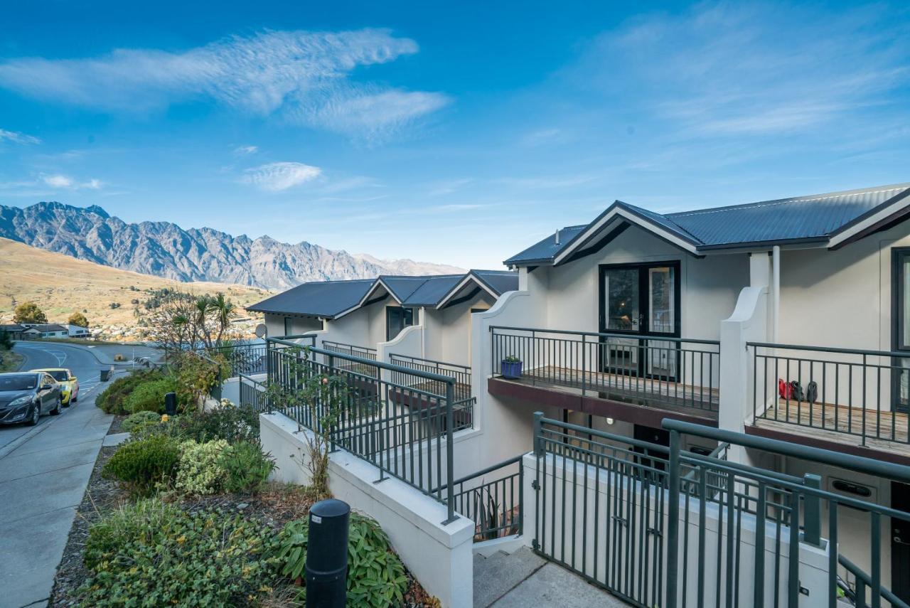 Alpine Loft With Jaw-Dropping View! Apartment Queenstown Bagian luar foto